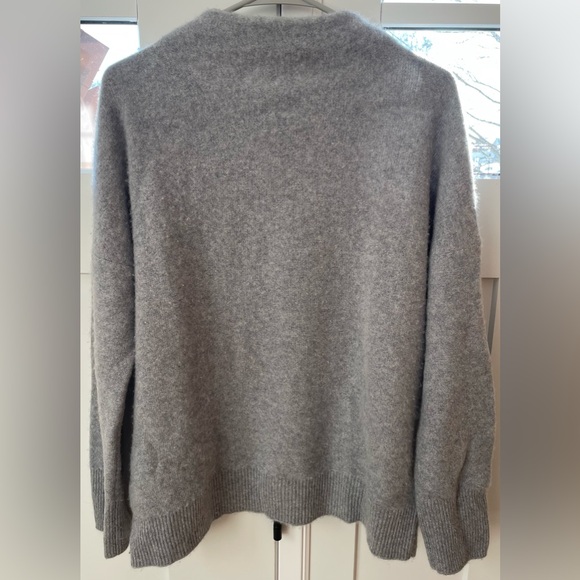 Vince Cashmere Funnel Neck Sweater plush light gray large pullover $448 - Picture 5 of 9